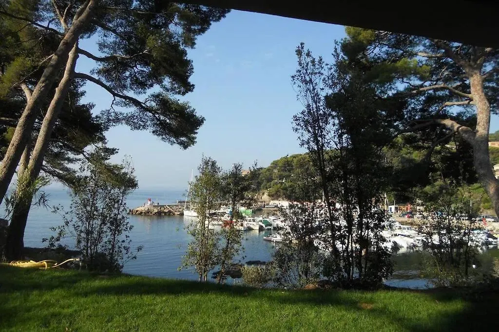 Villa Niel - Acces Direct Mer Et Piscine Chauffee Hyeres
