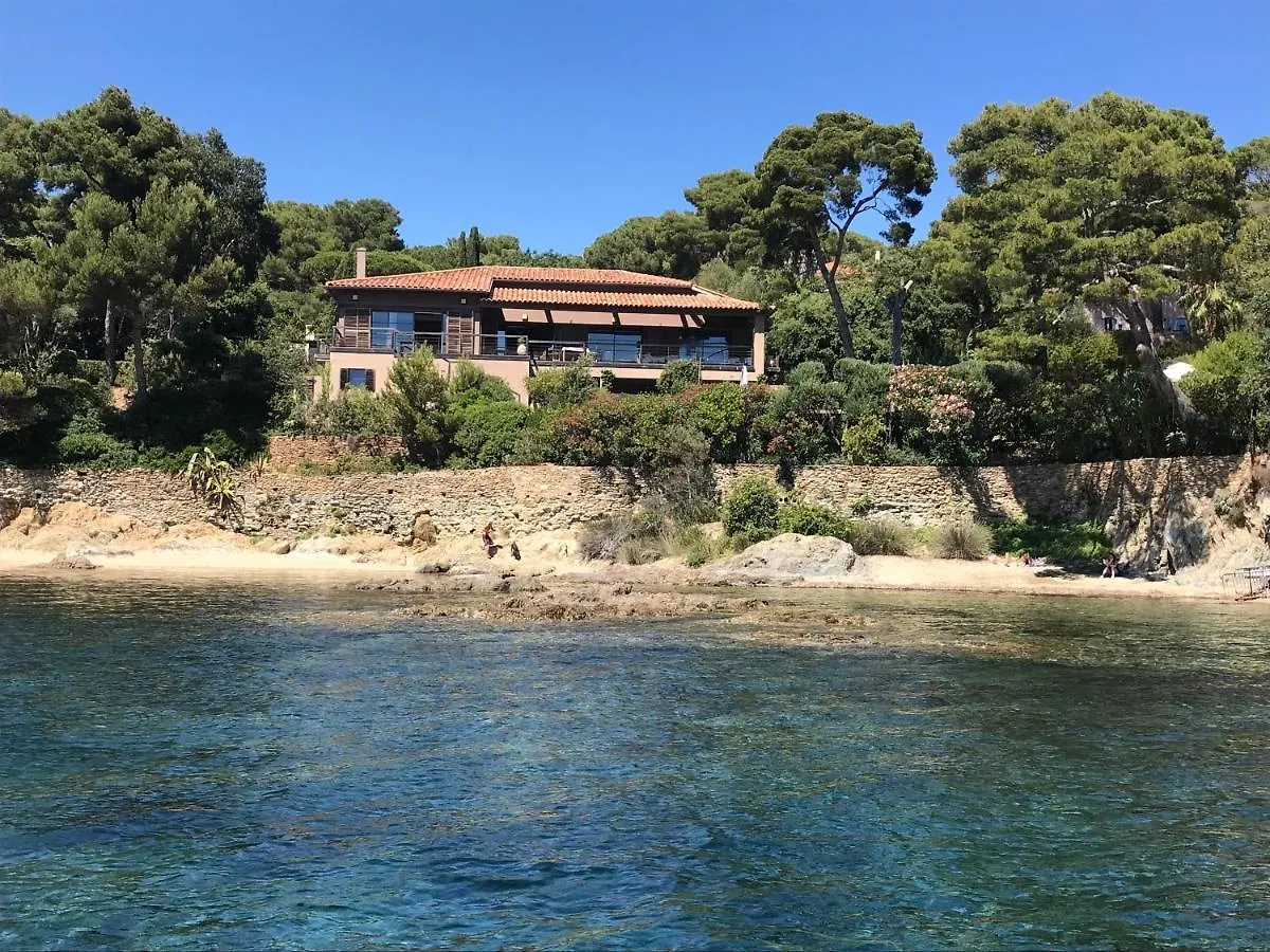 Villa Niel - Acces Direct Mer Et Piscine Chauffee Hyères