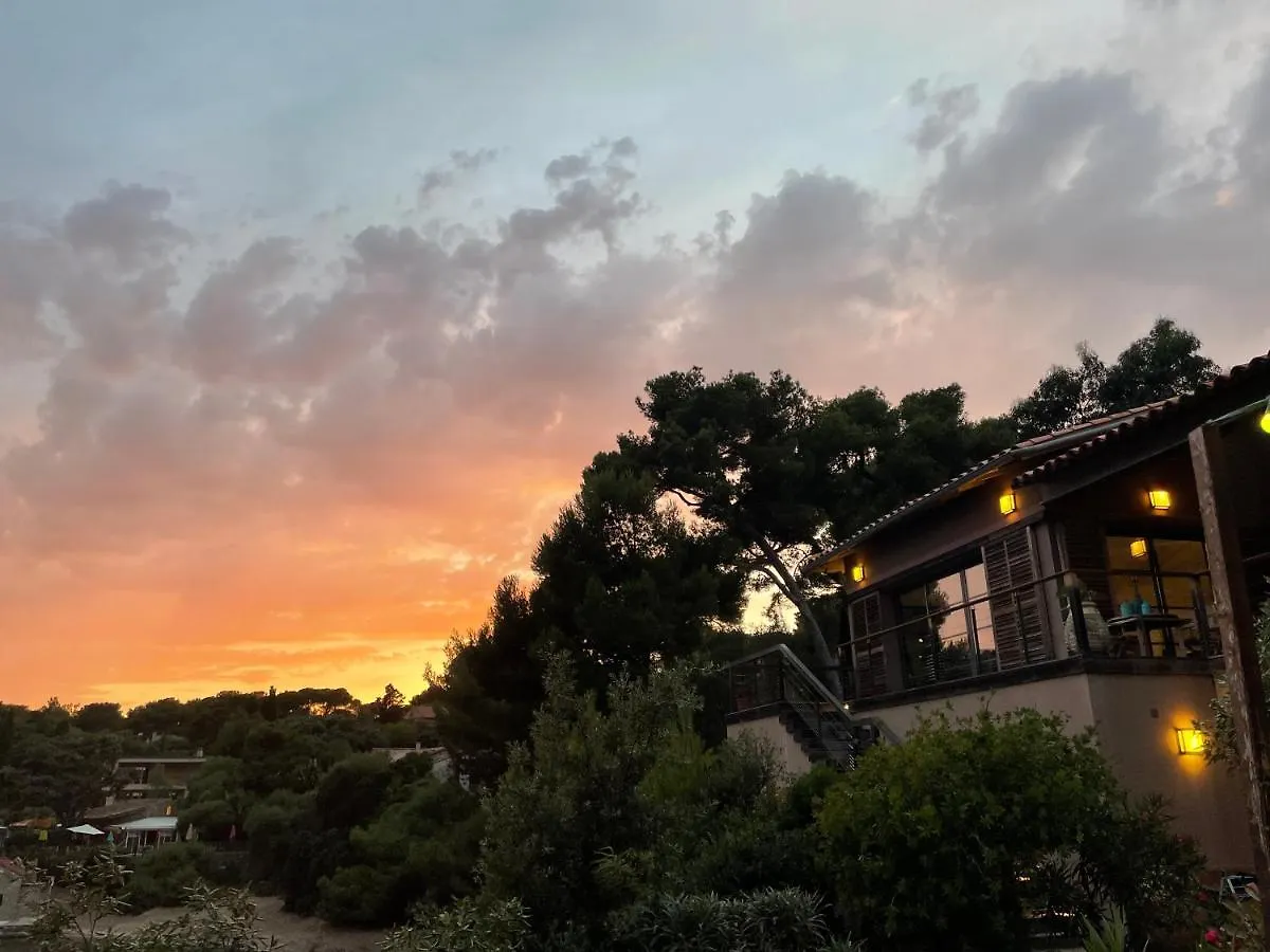 Villa Niel - Acces Direct Mer Et Piscine Chauffee Hyères